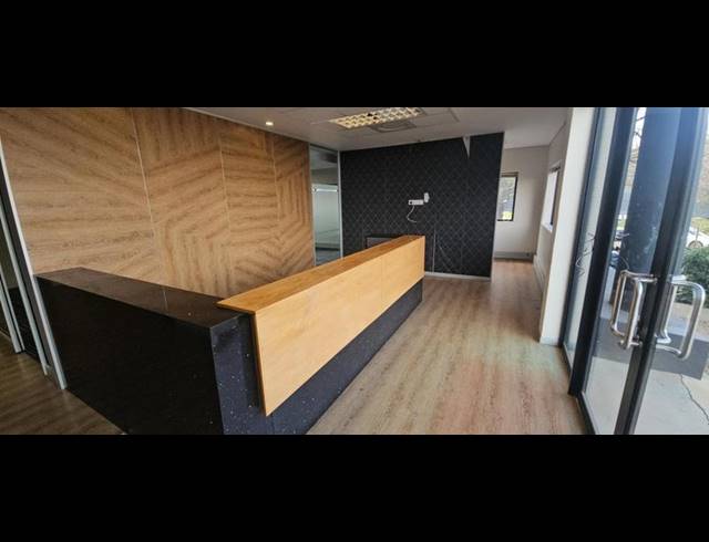 BUSINESS PROPERTY TO RENT IN HALFWAY HOUSE